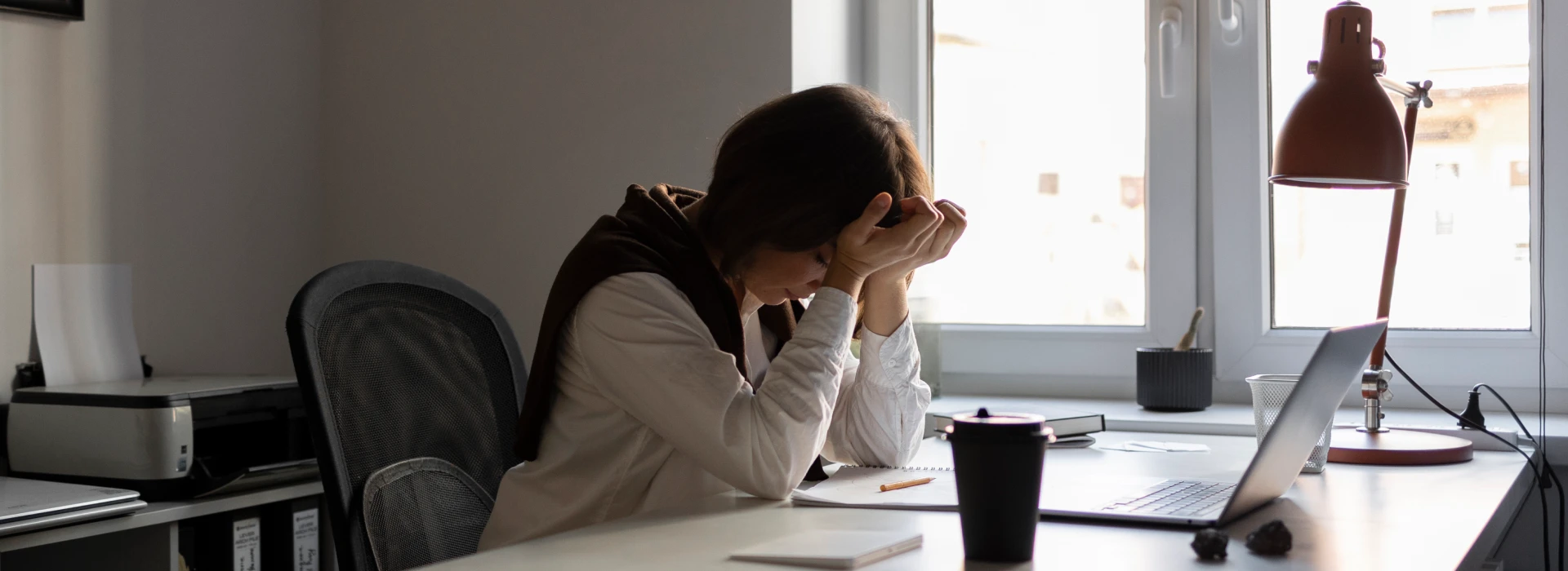 Causes of workplace stress & how to prevent its effects