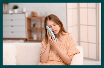 Warm compress for clogged ear: What you need to know