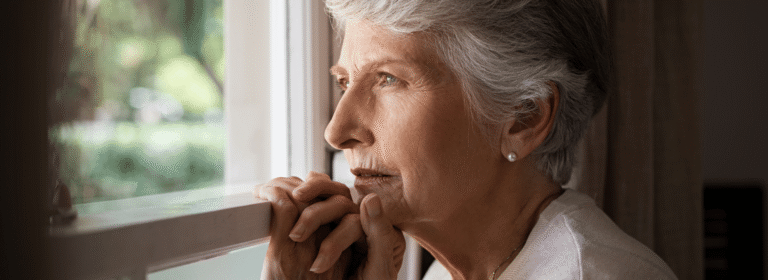 Causes and effects of elderly social isolation 